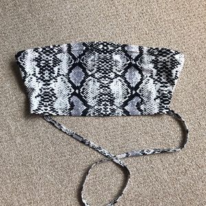 Snake print tube top